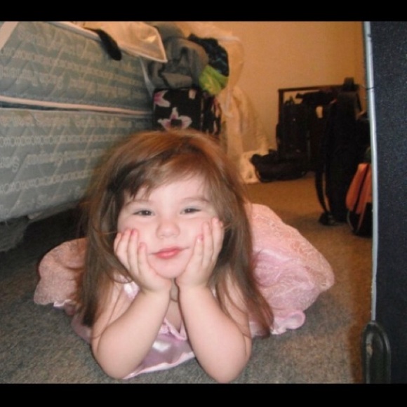 Meet your Posher, Leigha - Picture 1 of 1